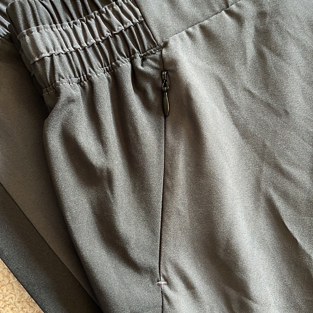 Fabletics Jogger - Picture 3 of 5
